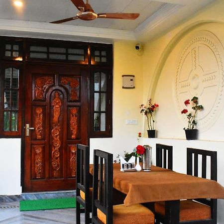 The Walnut Creek Hotel Bhimtal Bagian luar foto