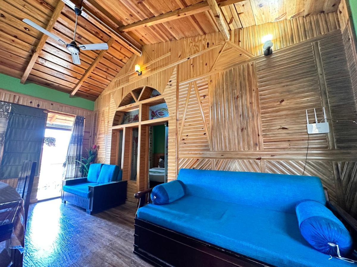 The Walnut Creek Hotel Bhimtal Bagian luar foto